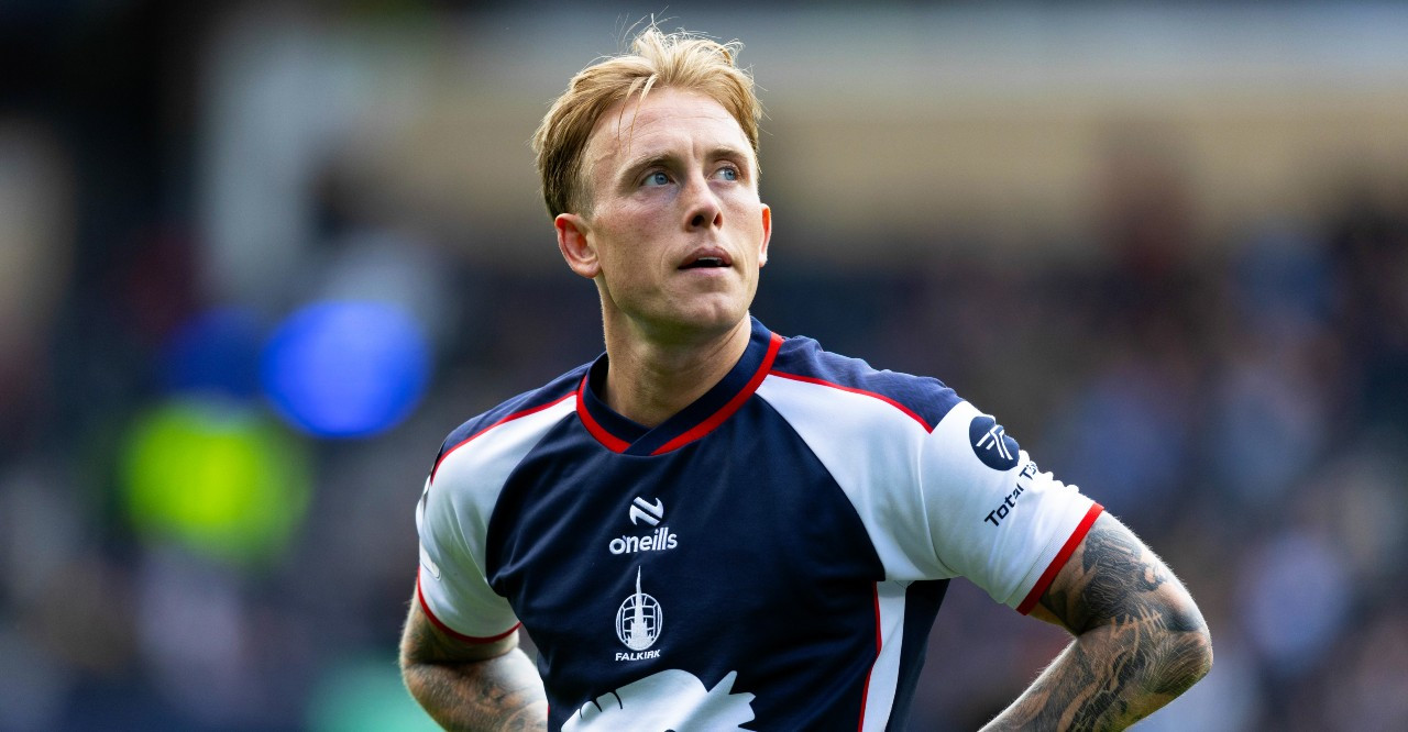 Calvin Miller chia tay Falkirk, gia nhập Heart of Midlothian