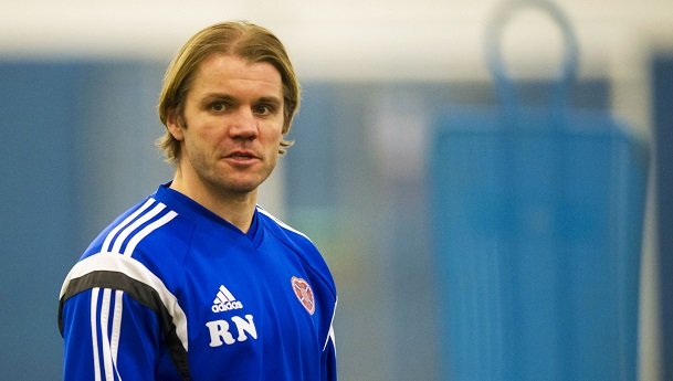 Neilson adds to attacking options | SPFL